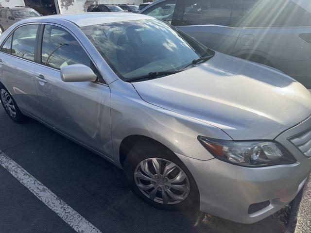Photo of 2010 Classic Silver Metallic Toyota Camry