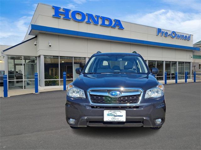 Photo of 2014 Dark Gray Metallic Subaru Forester
