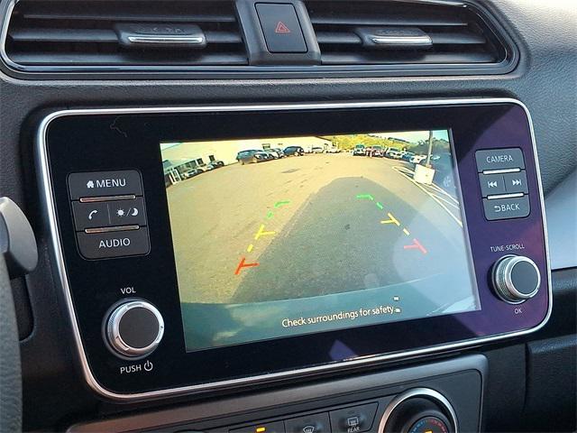 Photo of 2023 Gun Metallic Nissan Leaf