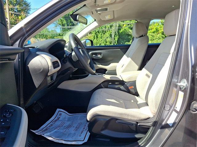 Photo of 2023 Modern Steel Metallic Honda HR-V