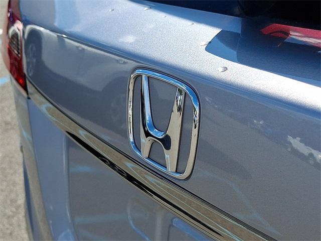 Photo of 2020 Lunar Silver Metallic Honda HR-V