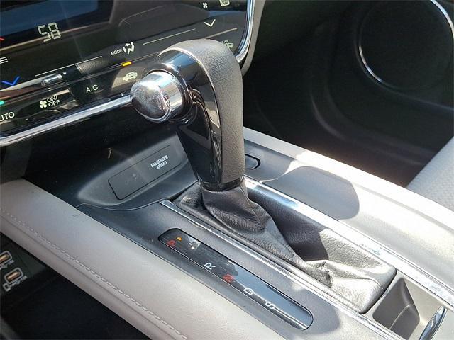 Photo of 2020 Lunar Silver Metallic Honda HR-V