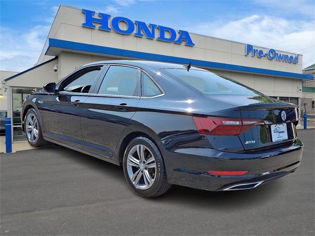 Photo of 2020 Deep Black Volkswagen Jetta
