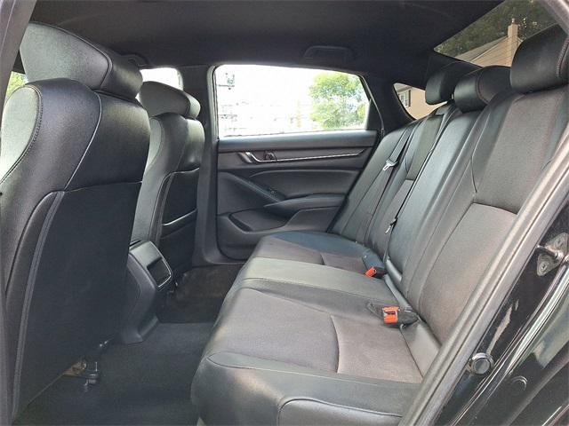 Photo of 2019 Crystal Black Pearl Honda Accord