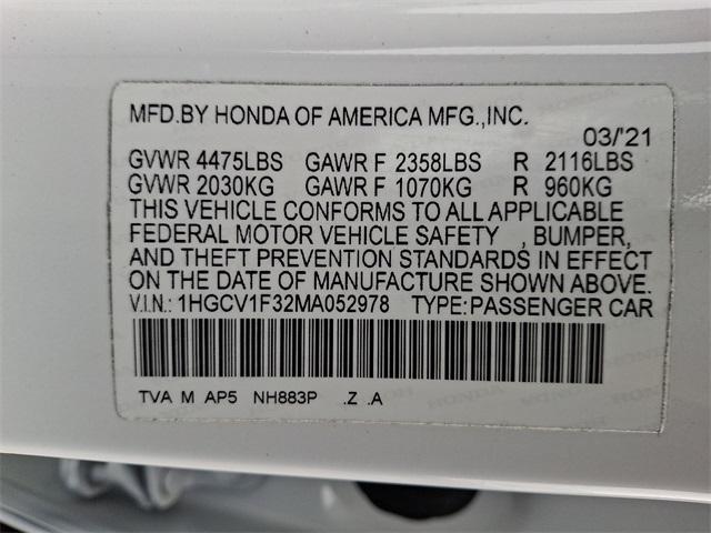 Photo of 2021 Platinum White Pearl Honda Accord