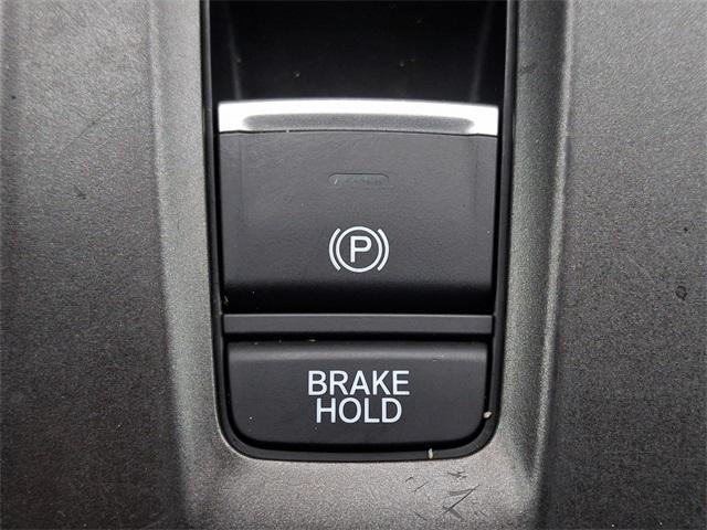 Photo of 2021 Platinum White Pearl Honda Accord