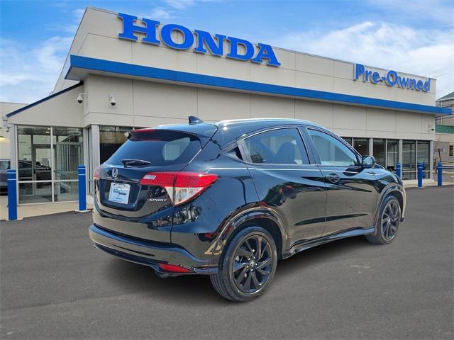 Photo of 2022 Crystal Black Pearl Honda HR-V
