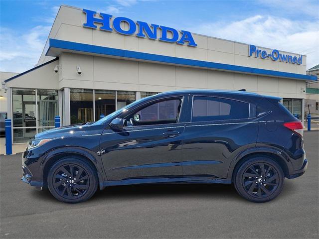 Photo of 2022 Crystal Black Pearl Honda HR-V