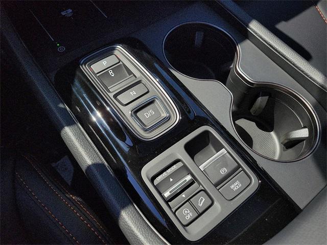 Photo of 2025 Diffused Sky Pearl Honda Pilot