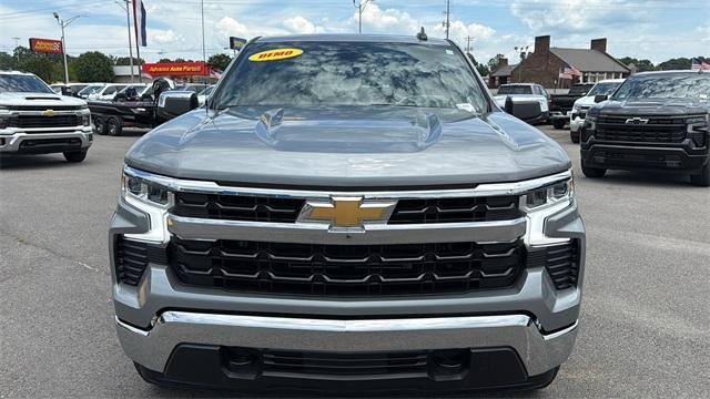 Photo of 2025 Sterling Gray Metallic Chevrolet Silverado 1500