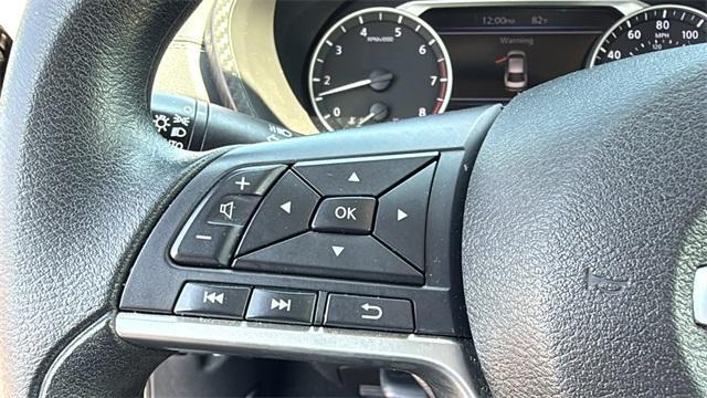 Photo of 2023 Black Nissan Sentra