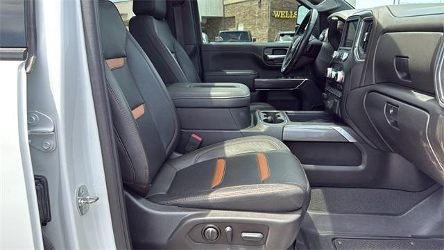 Photo of 2022 Summit White GMC Sierra 2500
