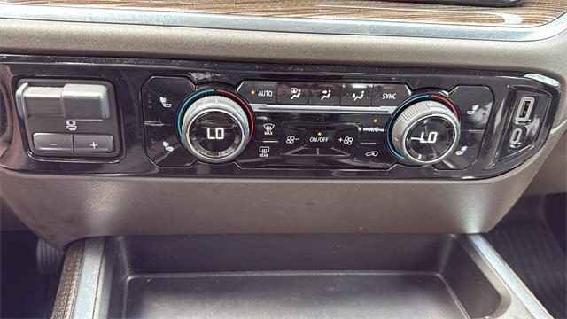 Photo of 2023 Black Chevrolet Silverado 1500