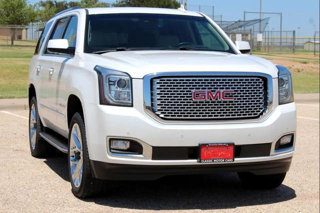 Photo of 2017 White Frost Tricoat GMC Yukon