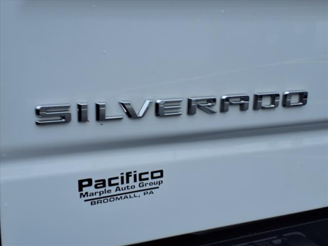 Photo of 2024 White Chevrolet Silverado 1500