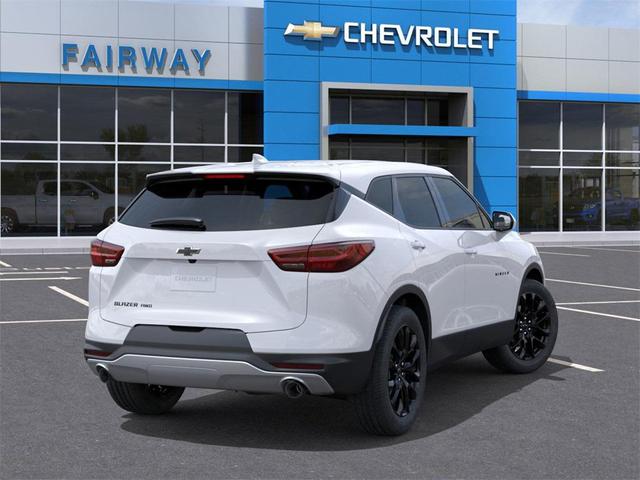 Photo of 2025 Summit White Chevrolet Blazer