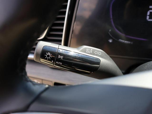 Photo of 2024 Ebony Black Kia Sportage
