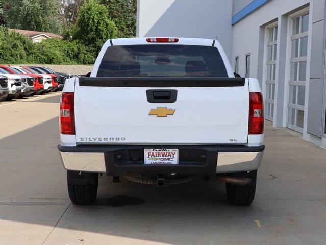 Photo of 2013 Summit White Chevrolet Silverado 1500