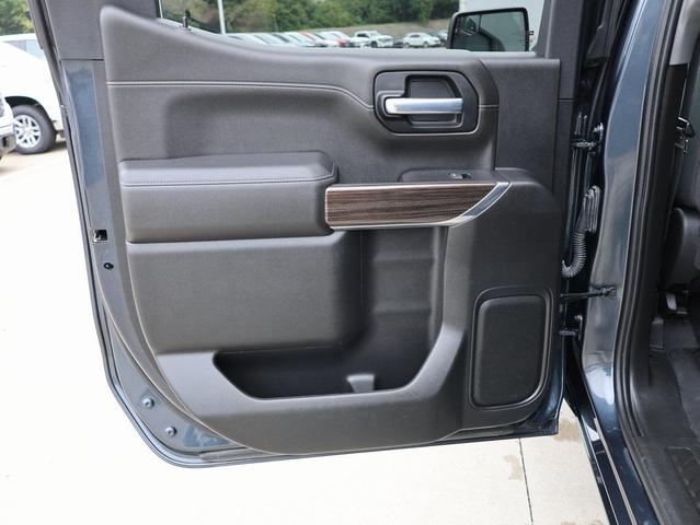 Photo of 2021 Shadow Gray Metallic Chevrolet Silverado 1500