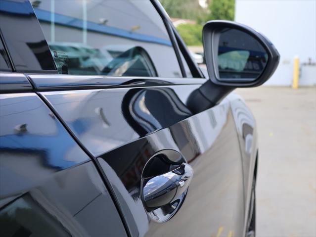 Photo of 2023 Ebony Twilight Metallic Buick Envision