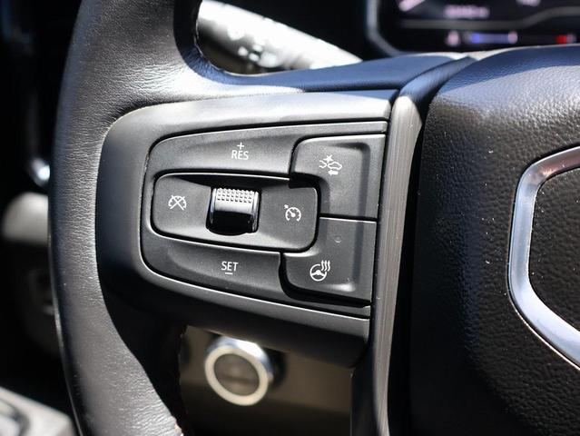 Photo of 2024 Summit White GMC Sierra 2500