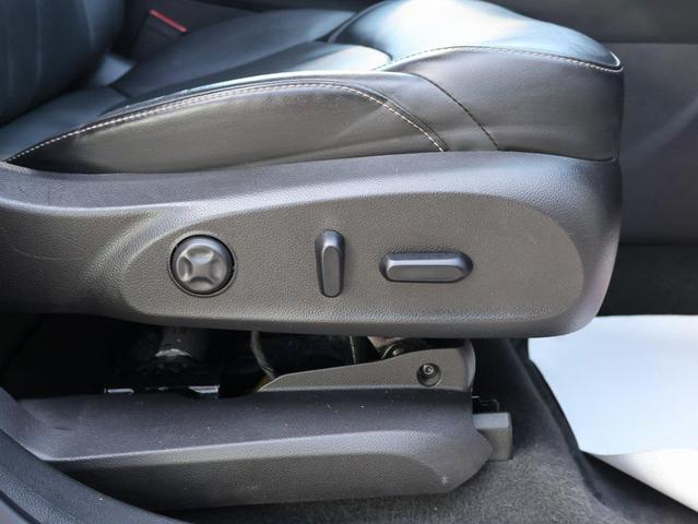 Photo of 2018 Galaxy Silver Metallic Buick Envision