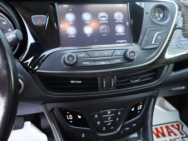 Photo of 2018 Galaxy Silver Metallic Buick Envision