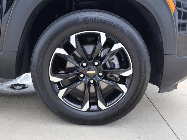 Photo of 2022 Mosaic Black Metallic Chevrolet Trailblazer