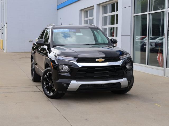 Photo of 2022 Mosaic Black Metallic Chevrolet Trailblazer