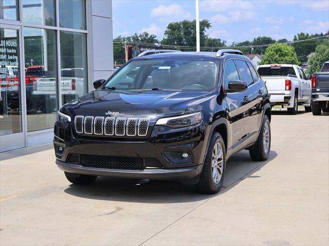 Photo of 2019 Diamond Black Crystal Pearlcoat Jeep Cherokee