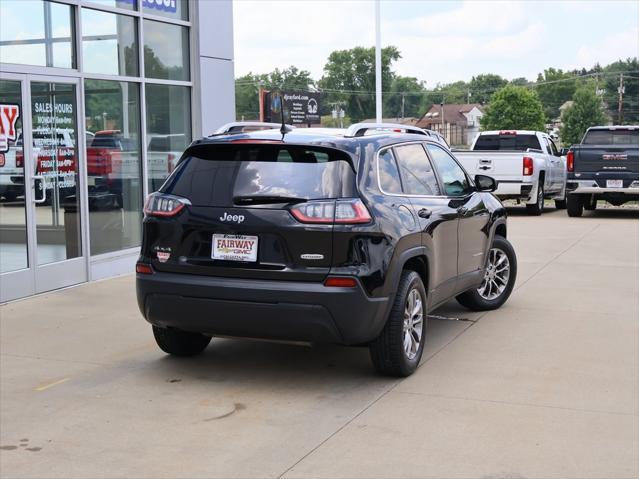 Photo of 2019 Diamond Black Crystal Pearlcoat Jeep Cherokee