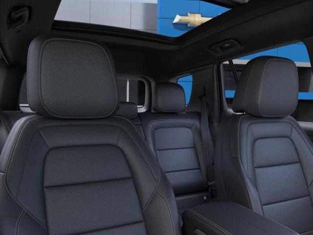 Photo of 2026 Summit White GMC Terrain