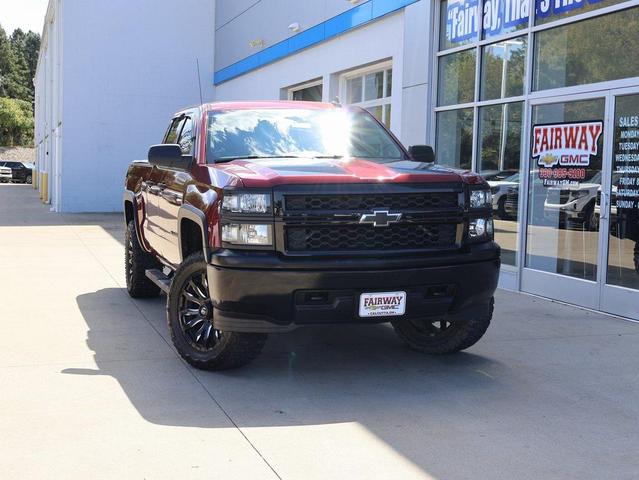 Photo of 2015 Deep Ruby Metallic Chevrolet Silverado 1500
