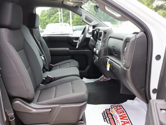 Photo of 2025 Summit White GMC Sierra 1500