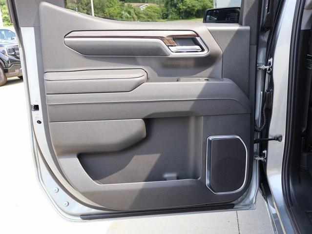 Photo of 2025 Sterling Gray Metallic Chevrolet Silverado 1500