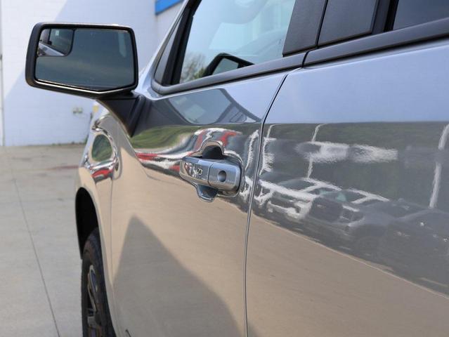 Photo of 2025 Sterling Gray Metallic Chevrolet Silverado 1500