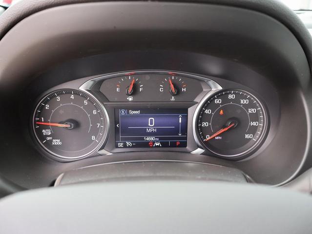 Photo of 2022 Summit White GMC Terrain