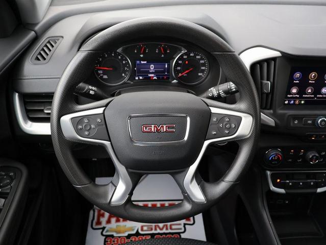 Photo of 2022 Summit White GMC Terrain