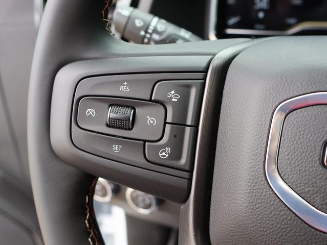 Photo of 2025 Summit White GMC Sierra 2500