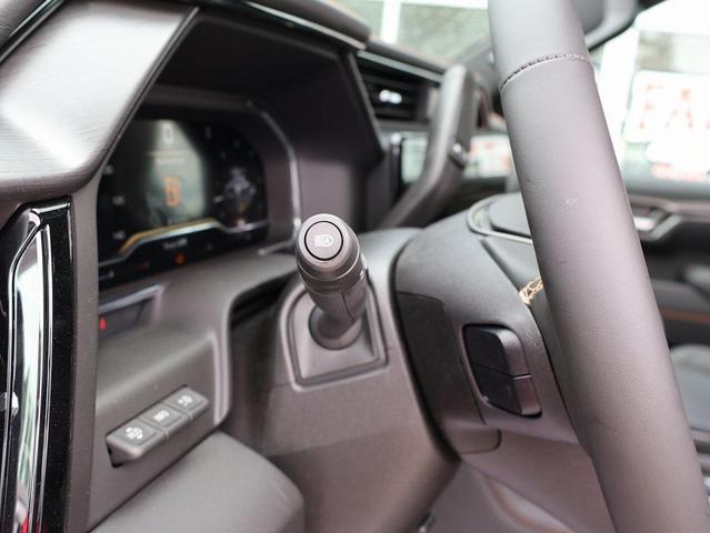 Photo of 2025 Summit White GMC Sierra 2500