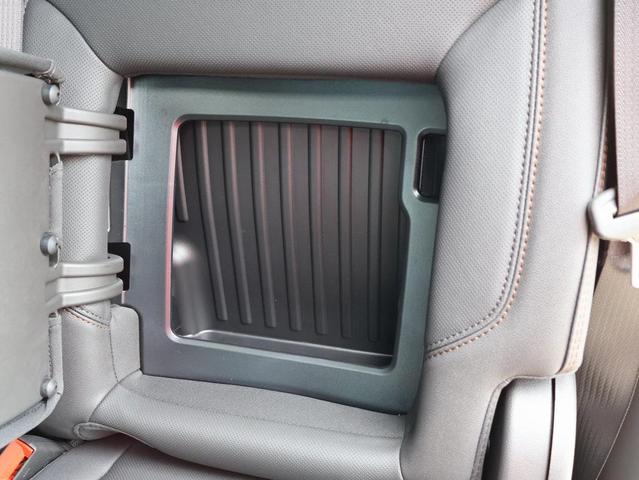Photo of 2025 Summit White GMC Sierra 2500