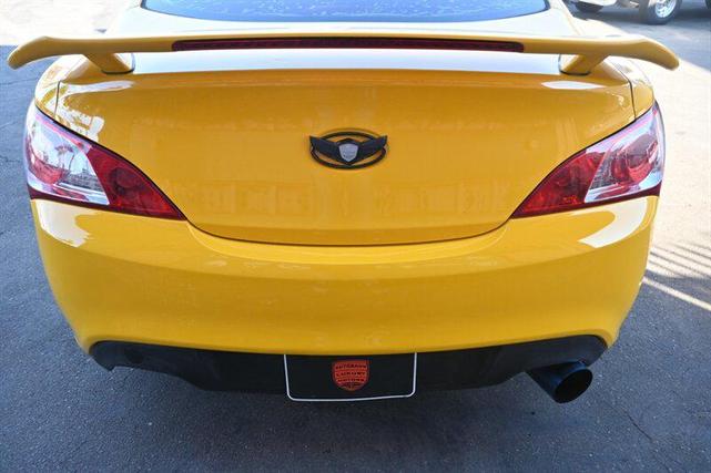 Photo of 2012 Interlagos Yellow Hyundai Genesis Coupe