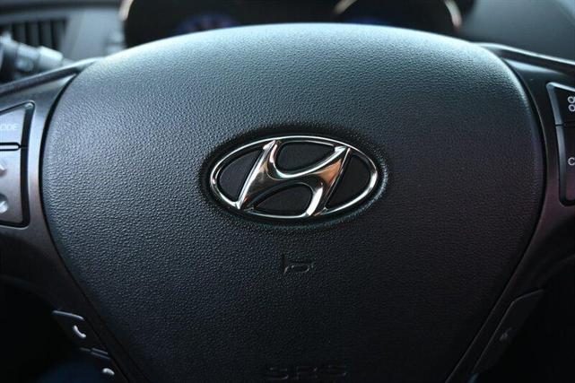 Photo of 2012 Interlagos Yellow Hyundai Genesis Coupe