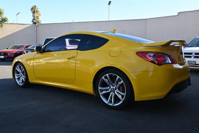 Photo of 2012 Interlagos Yellow Hyundai Genesis Coupe
