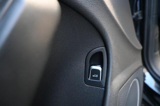 Photo of 2014 Brilliant Black Audi A4