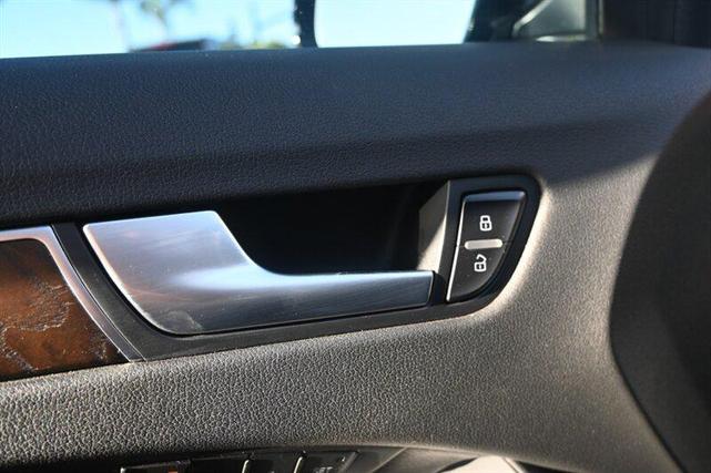 Photo of 2014 Brilliant Black Audi A4