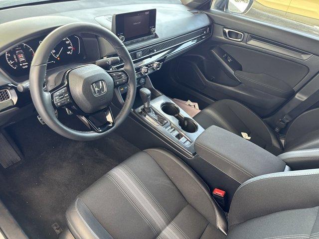Photo of 2025 Silver Honda Civic
