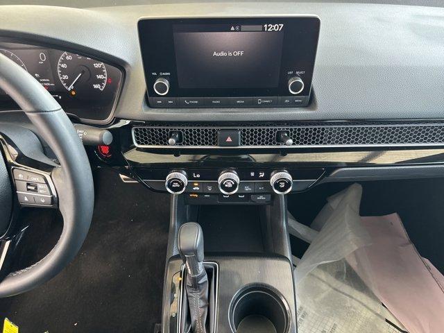 Photo of 2025 Silver Honda Civic