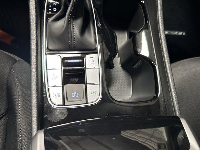 Photo of 2025 Hampton Gray Hyundai TUCSON