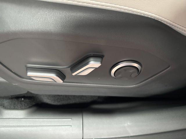 Photo of 2025 Atlantic Blue Hyundai SANTA FE